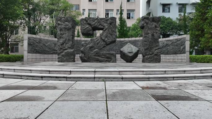 西南联大121运动纪念雕塑