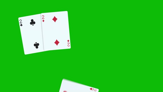 一副扑克牌由四张一种2的牌组成，在绿屏上有一张一张扔牌的3D动画，扑克牌动画，发牌动画。赢牌组合
