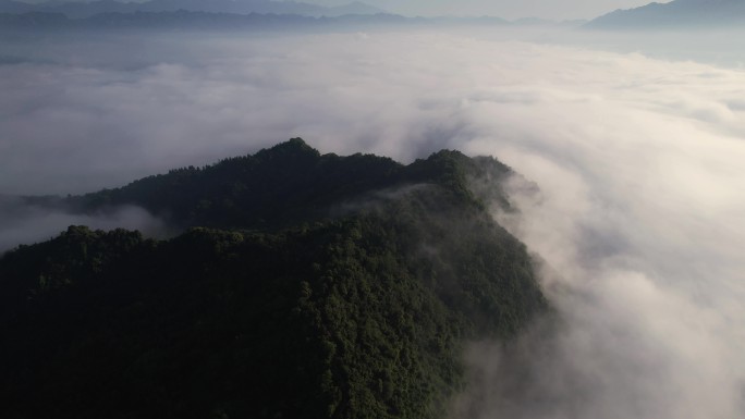 四川山川云海高压线