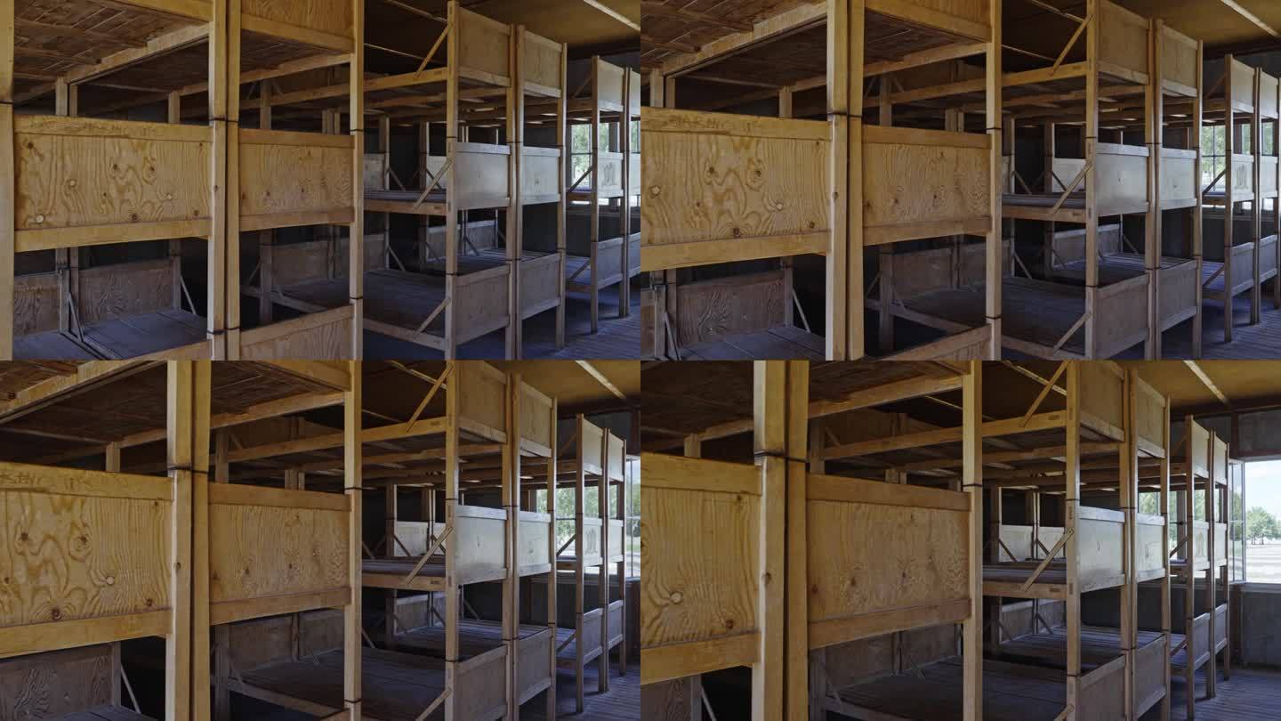 达豪集中营纪念地内的囚犯木制双层床