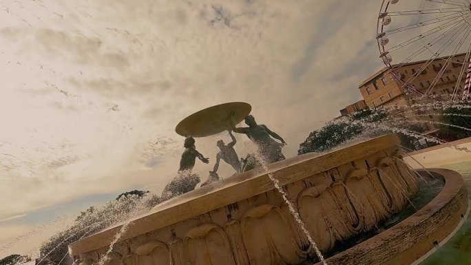 马耳他瓦莱塔著名的特里同喷泉