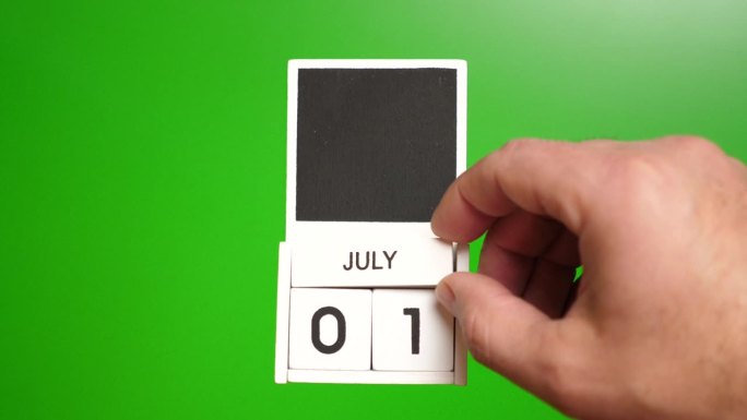 日期为7月1日的绿色背景日历。说明某一特定日期的事件。