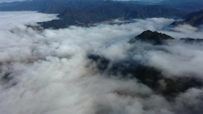 高岭国家矿山公园云海航拍4k