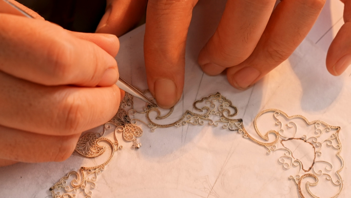 花丝镶嵌掐丝非遗手工艺品传统技艺传承