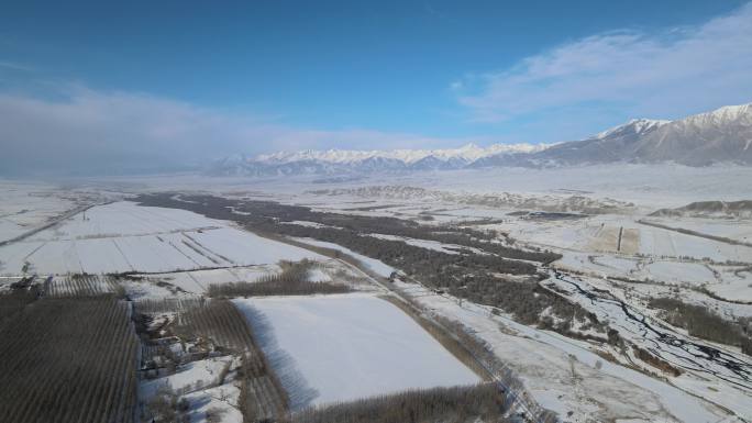 雪山 湿地 雪原 航拍 晴空万里