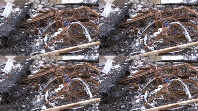 烧毁的自行车