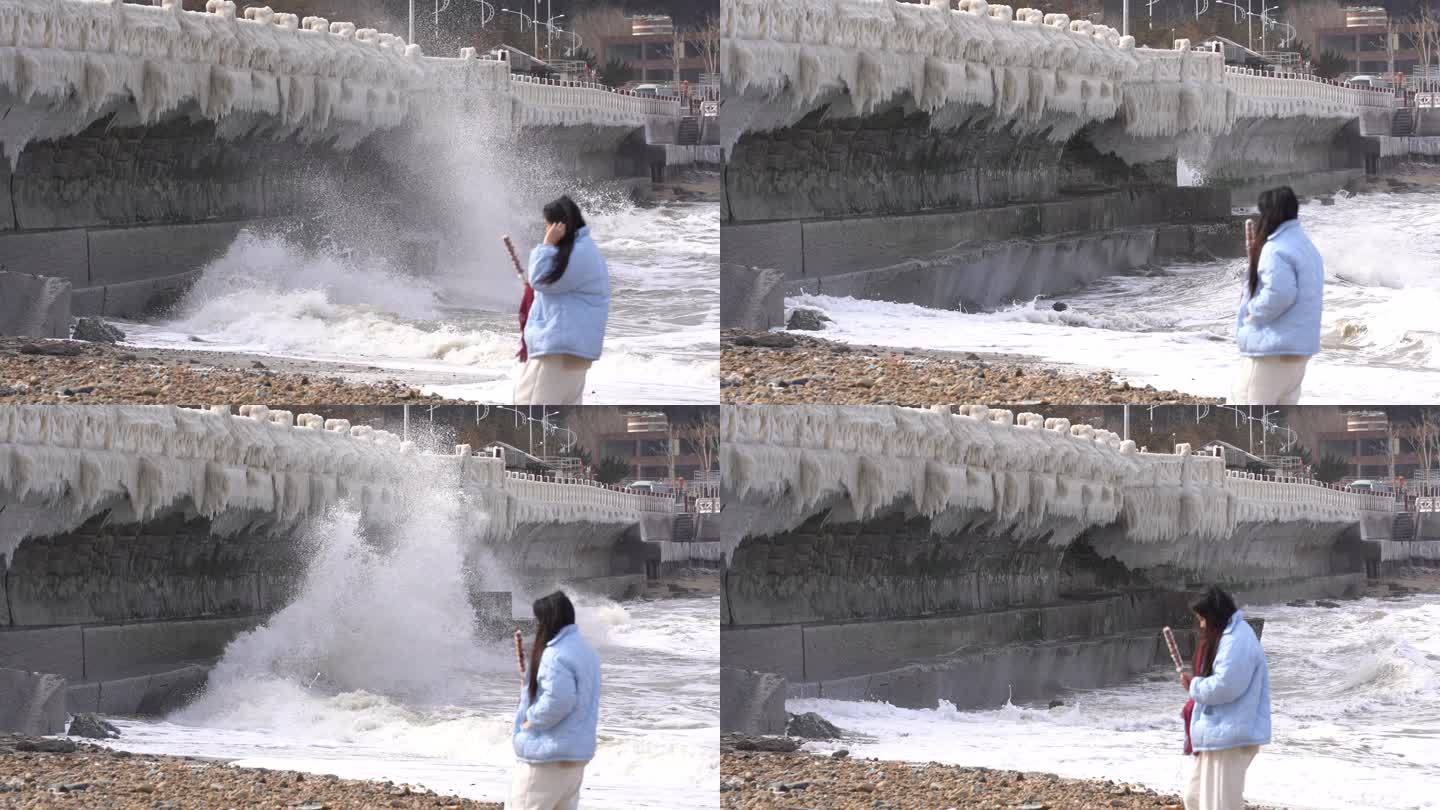 威海市环翠区孙家疃镇葡萄滩海水浴场冰挂