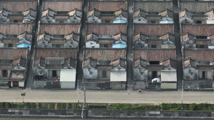 潮汕民居厝角头街道高铁