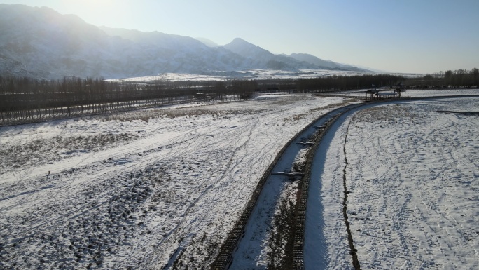 雪山 湿地 雪原 航拍 晴空万里