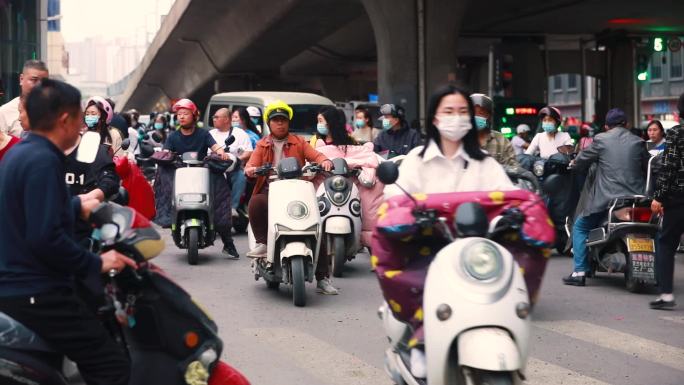 电动车车流