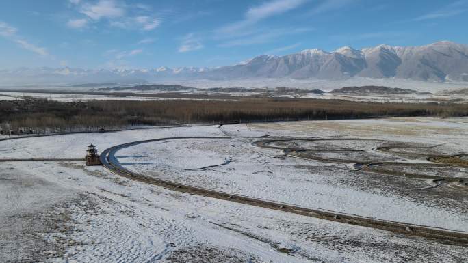 雪山 湿地 雪原 航拍 晴空万里