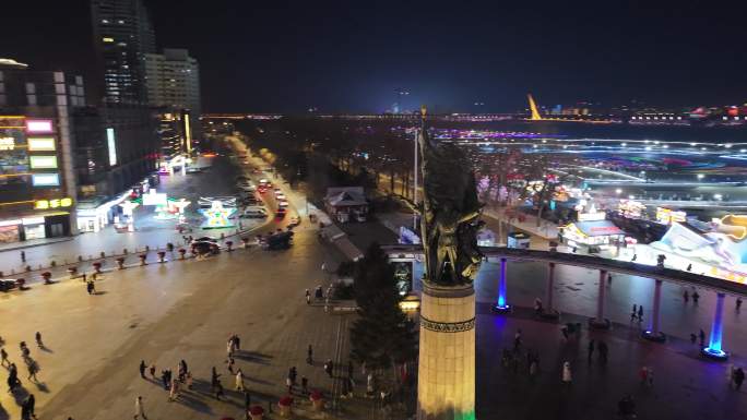 航拍哈尔滨防洪胜利纪念塔中央大街夜景