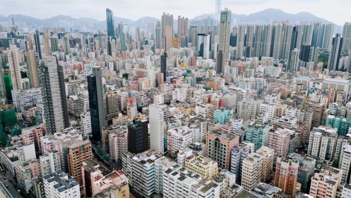 香港城市鸟瞰图及旧城区以外地区。东方经济在中国的企业贸易或旅游风景录像。亚洲及香港都市高层建筑录影带