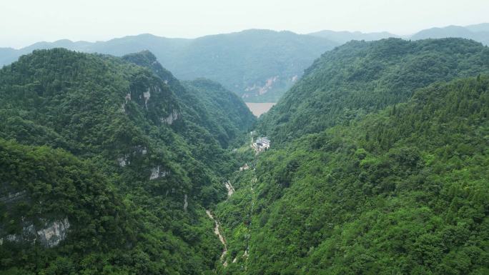 航拍湖北宜昌三峡风光高山峻岭