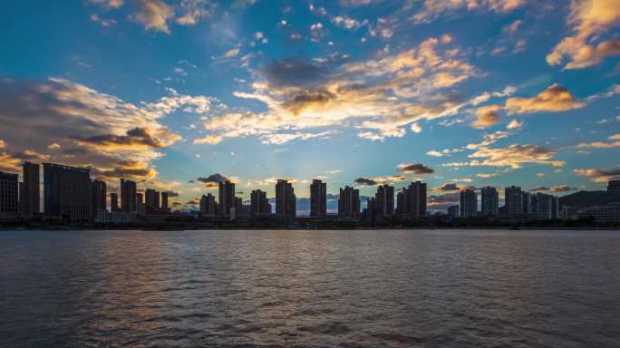 厦门海沧湖阿罗海广场日转夜延时摄影