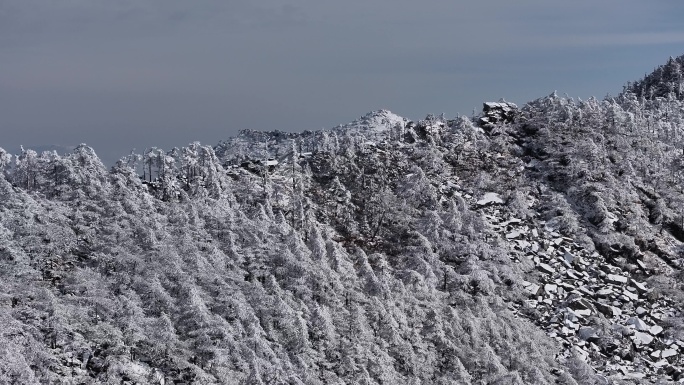 朱雀国家森林公园冰晶顶雪景航拍