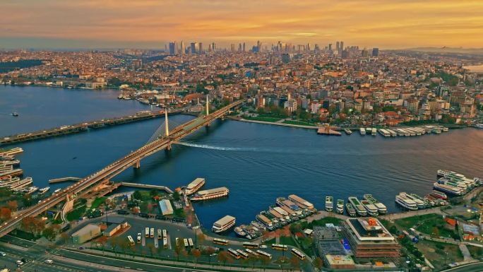 空中金角地平线:黄金时间伊斯坦布尔三座桥的空中交响乐#IstanbulGoldenHour #Gol