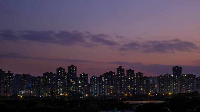 城市万家灯火小区楼盘密集楼房住宅楼夜景