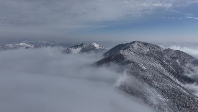 朱雀国家森林公园冰晶顶雪景航拍