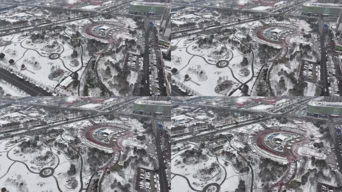亳州涡阳冬季法治广场大雪街道的雪景