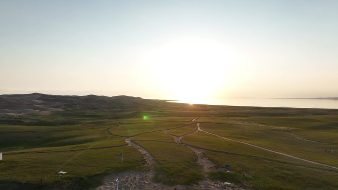 日落镜面湖泊湖面青海湖