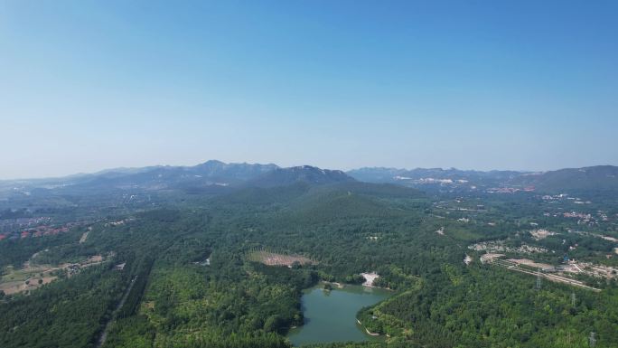 连绵起伏山川航拍