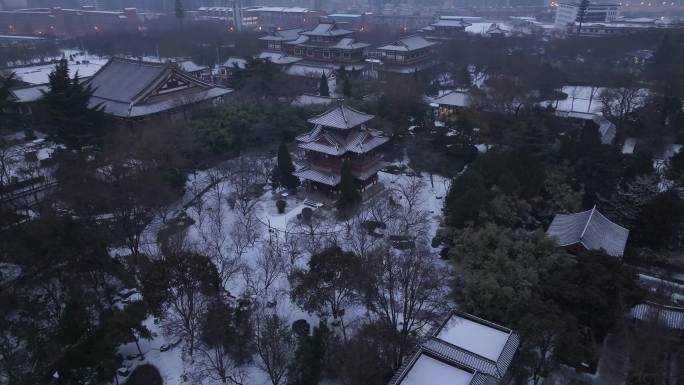 西安地标青龙寺古建筑景区文旅宣传雪景航拍