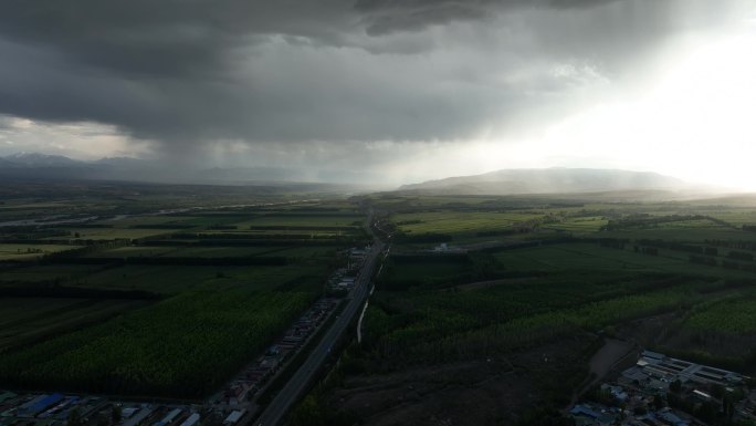 极端对流天气降雨