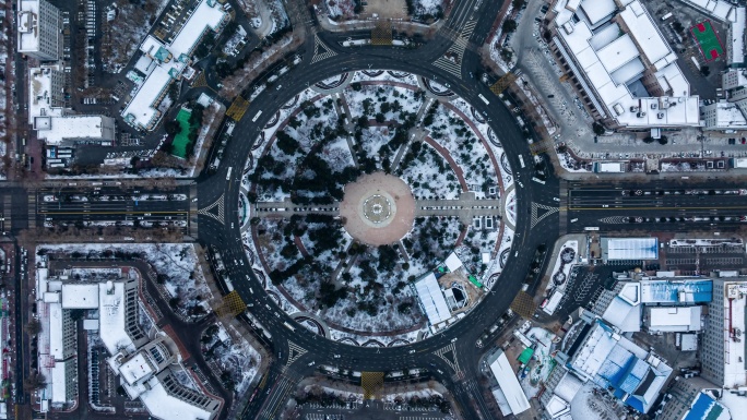 吉林长春朝阳区人民广场冬季雪景俯视航拍