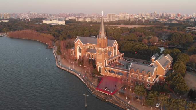 苏州月亮湾 独墅湖教堂