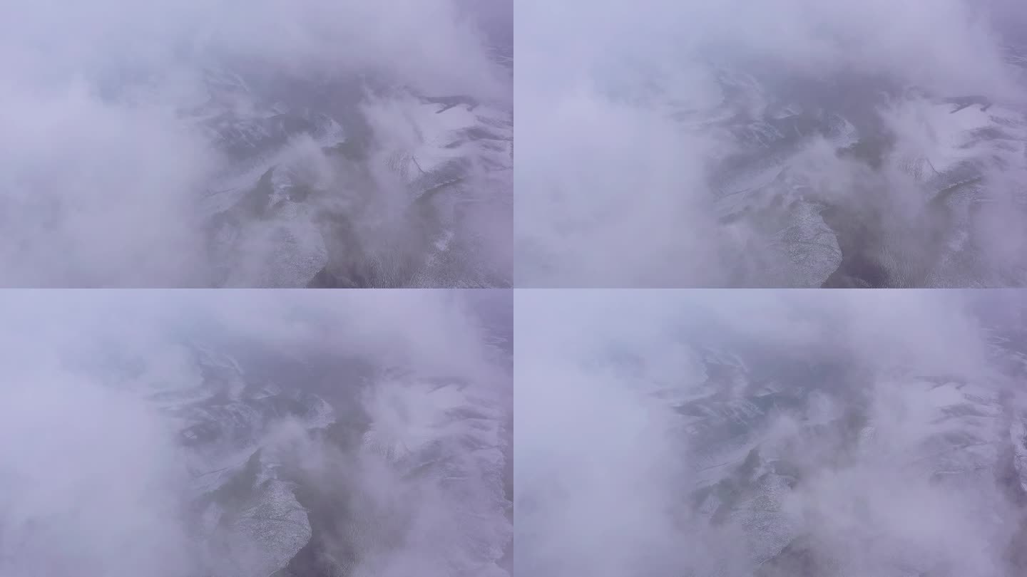 冬季山谷里的云海