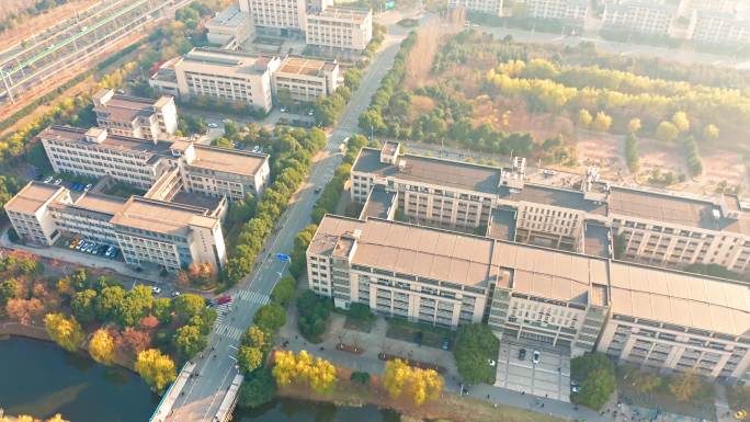 江苏无锡航拍江南大学全景 俯拍 白天4K