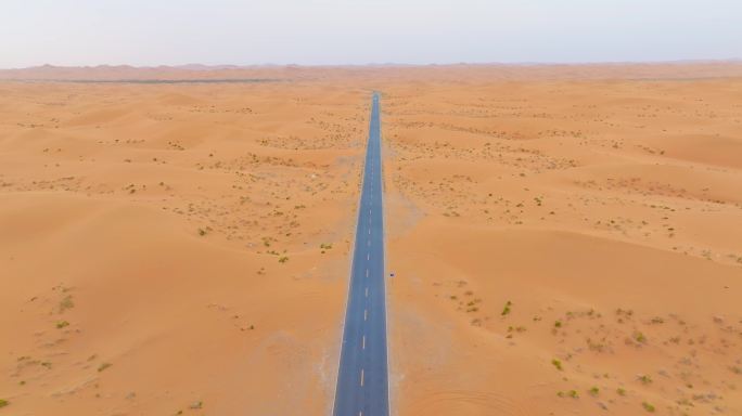 阿拉善腾格里沙漠公路航拍5.1K