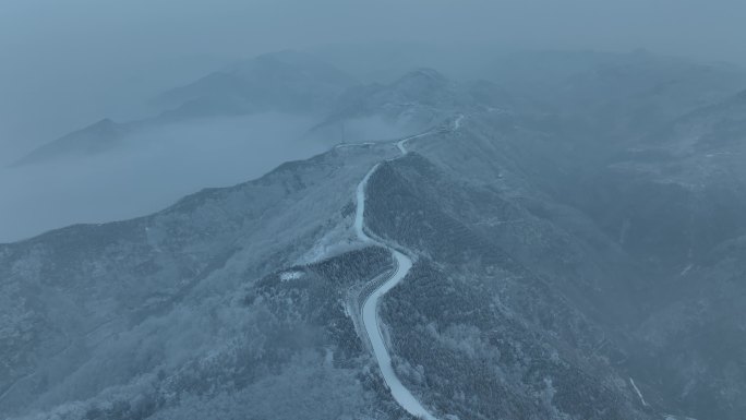 西安地标骊山森林公园景区文旅宣传雪景航拍