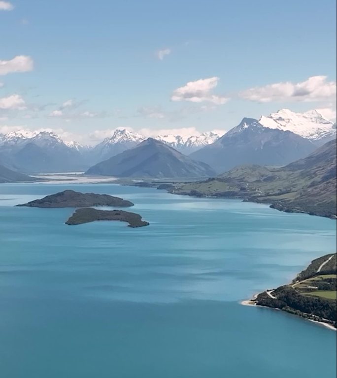高清竖屏航拍新西兰瓦卡普蒂湖景色