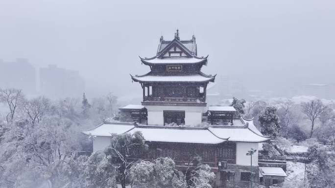武汉黄鹤楼航拍古建筑雪景雪花大雪
