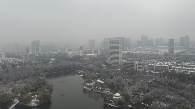 合肥市杏花公园周边雪景