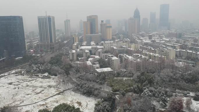 合肥市杏花公园周边雪景