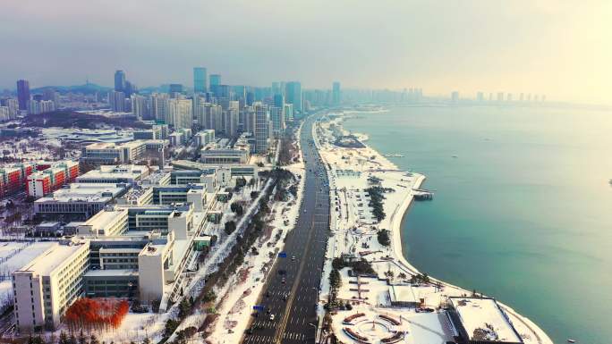 青岛滨海大道雪景航拍 石油大学雪景