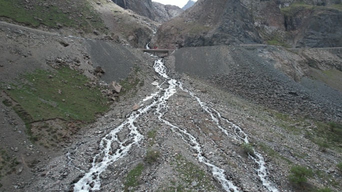 航拍新疆独库公路