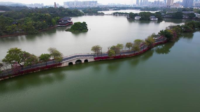 惠州西湖风光苏堤栈桥俯瞰景观水上公路航拍