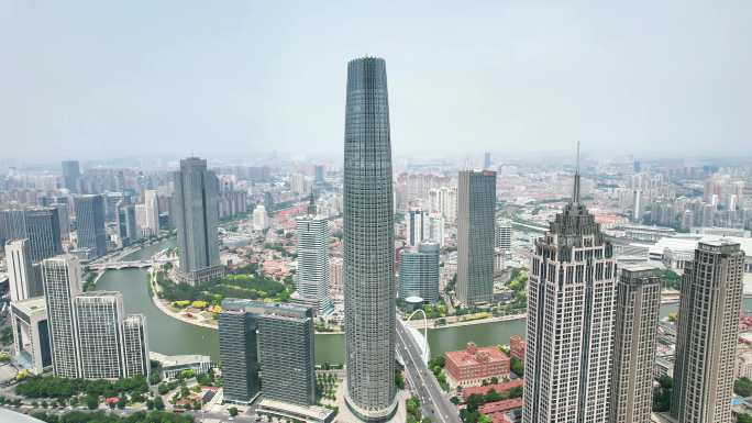 航拍天津环球金融中心