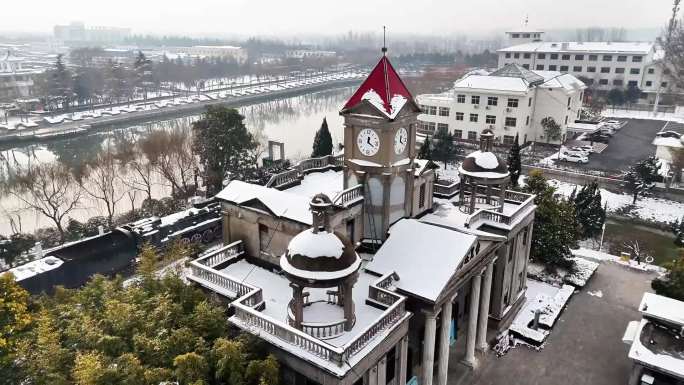 李宗仁史料馆（台儿庄老火车站旧址）雪景