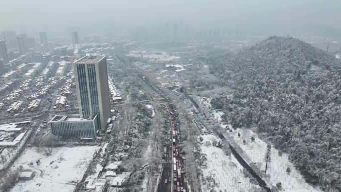 雪天行车