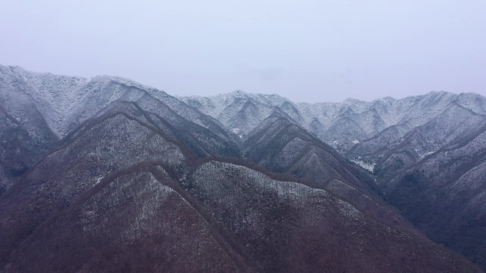 秦岭大雪