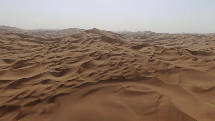 新疆北疆沙漠航拍空镜无人区