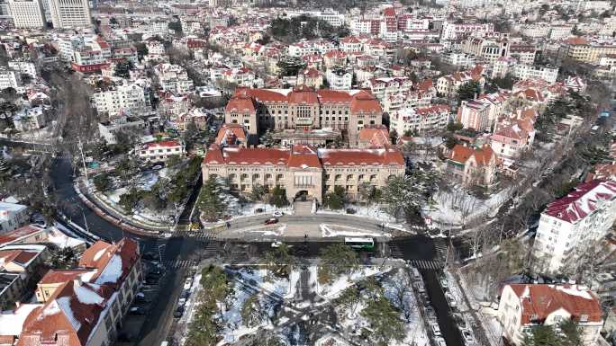 雪后青岛胶澳总督府