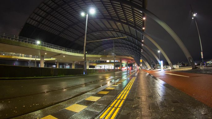 阿姆斯特丹中央火车站夜间延时雨