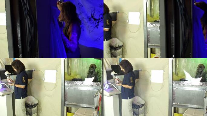 科幻电影的场景，一个僵尸女人在玻璃上写字，另一边是年轻女孩在工作