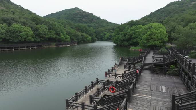 苏州灵岩山白马涧夏天水库